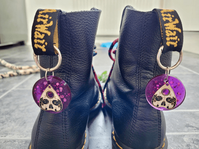Boot Charms - Ouija Planchette Purple Glitter YES/NO Boot Clips
