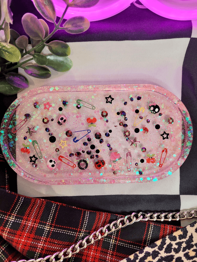 Trinket Tray - Punk / pop-punk theme