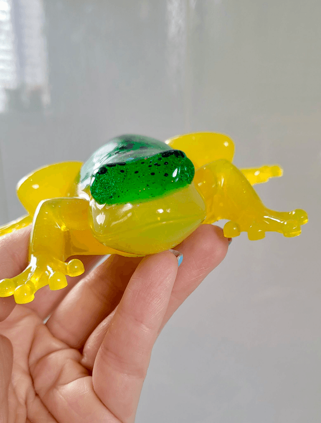 Frog Ornament – Yellow and Green Glitter