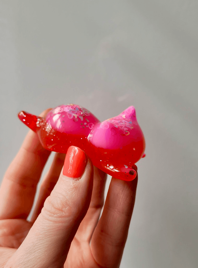 Cat Ornaments | Pen or Paintbrush Rest Holder & Desk Decor