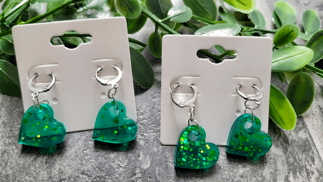 Earrings | Glitter Green Hearts | Stainless Steel Hoops