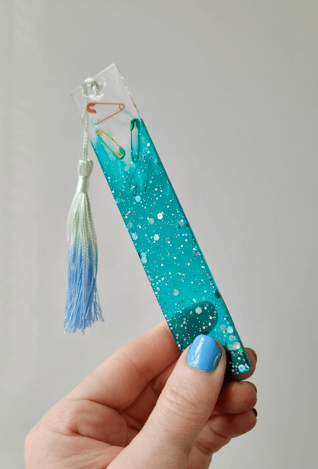 Bookmark - Glitter Green Ombré with Safety Pins