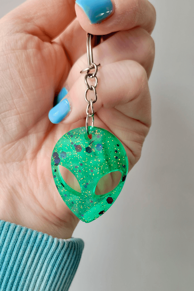Alien Keyring - Various Colourway Alien Head Keychains