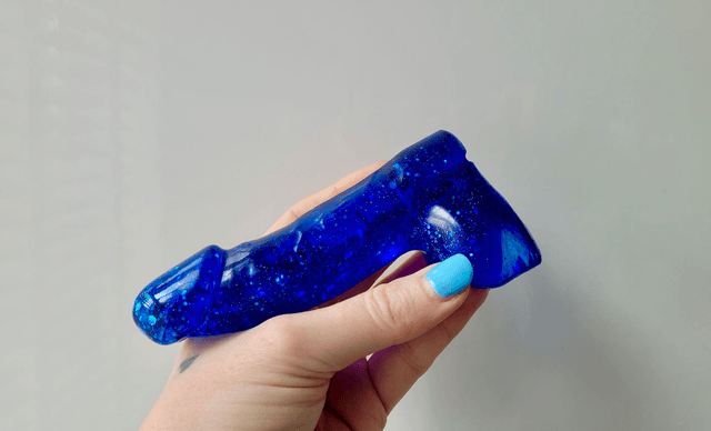 Penis Ornament - Blue Glitter Flower - 12cm