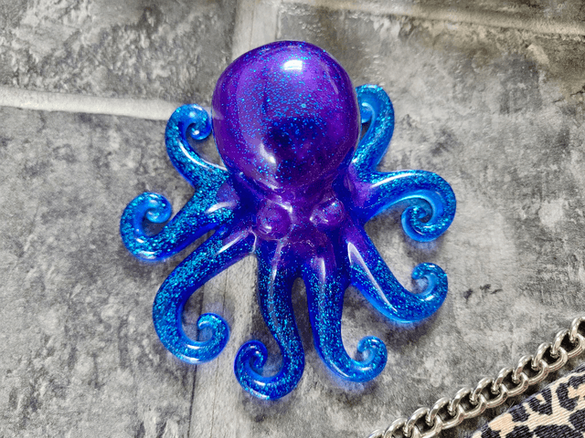 Octopus Ornament – Purple to Blue Glitter