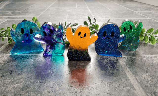 Ghost Ornament - Blaze - Orange & Black Glitter 