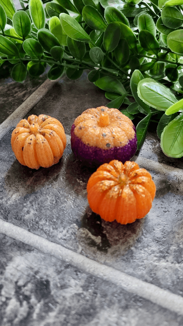 Dark Orange Glitter Pumpkin - Small