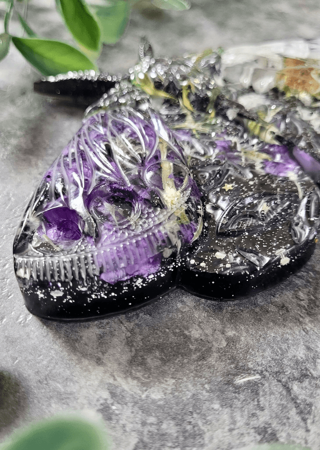 Moth Wall Hanging - Black Glitter, Real Dried Flowers