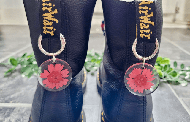 Boot Charms - Pink Flower Daisy Charms