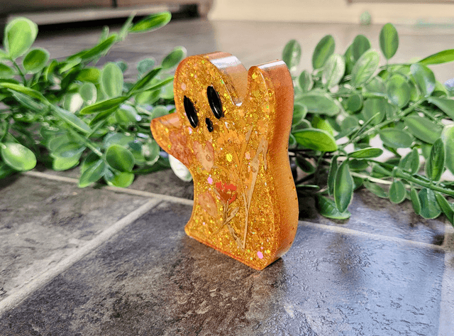 Ghost Ornament - Gold Glitter & Dried Flowers