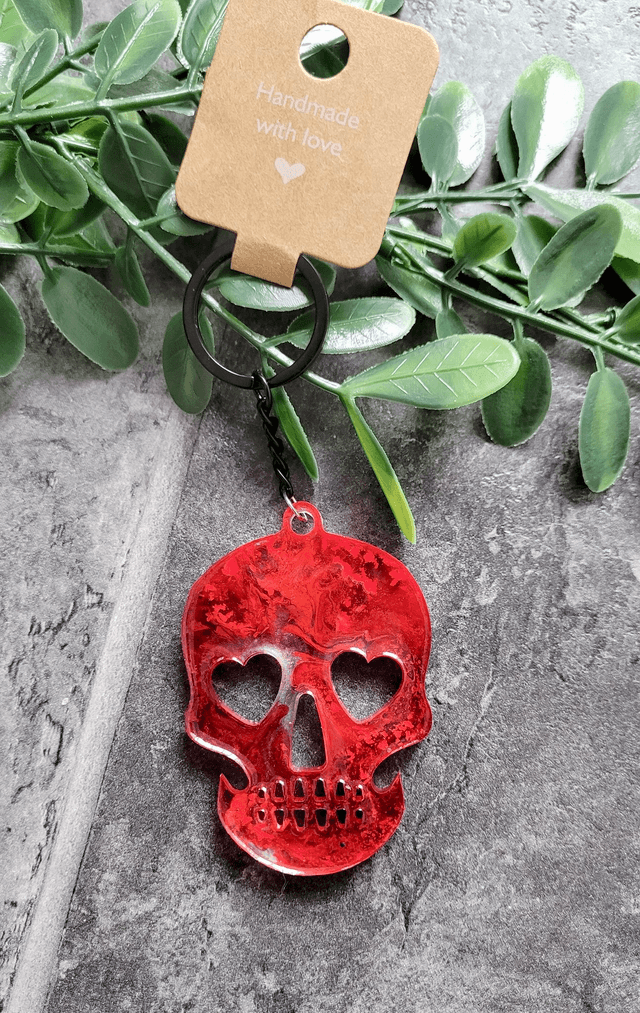 Bloody Skull with Heart Eyes, Black Keychain Keyring