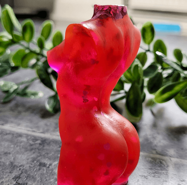 Female Body Ornament - Red-pink heart glitter