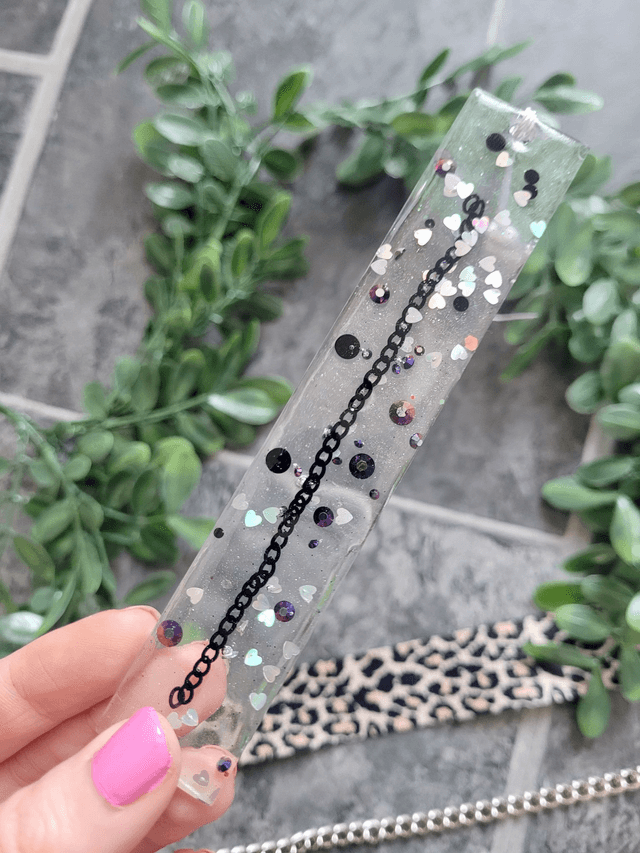 Black Chain Bookmark - Seconds