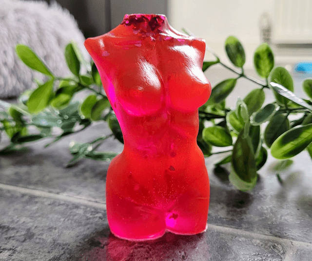 Female Body Ornament - Red-pink heart glitter