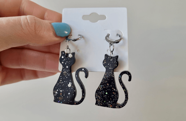 Earrings | Black Cats Sitting with tail up - with Silver Glitter Sparkle | Witch Cat Stainless Steel Hoops