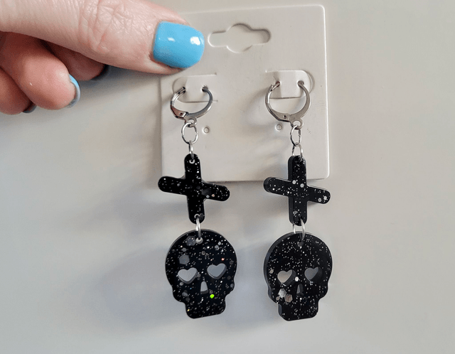 Earrings | Black Skull and Crosses Silver Glitter Sparkle | Stainless Steel Hoops