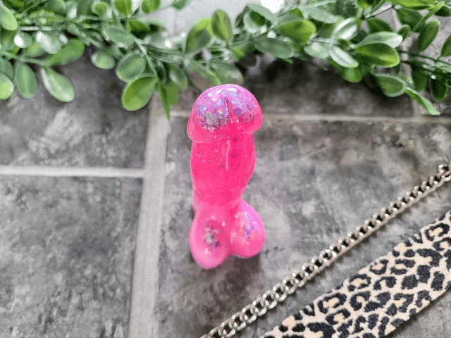 Penis Ornament - Pink Glitter - 12cm