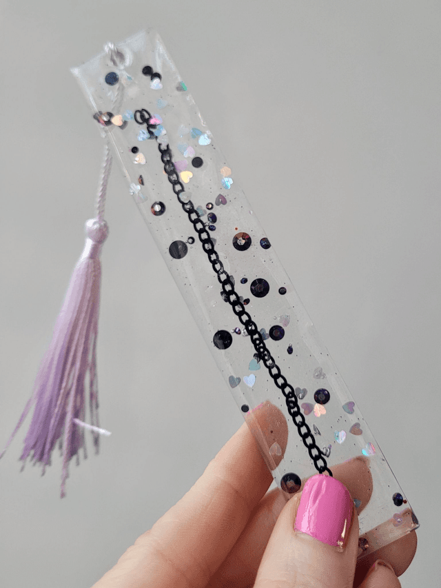 Black Chain Bookmark - Seconds